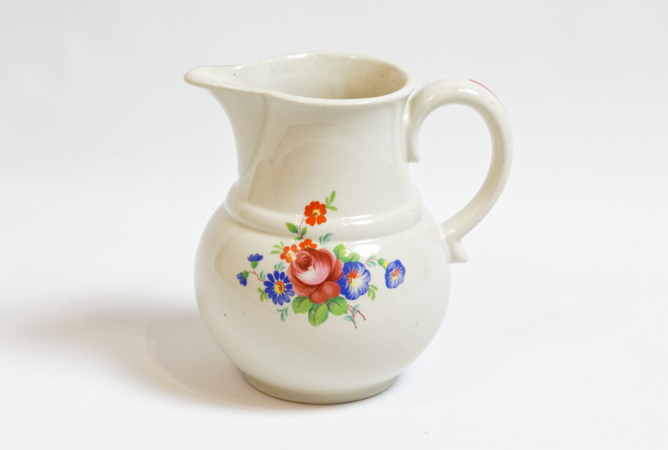 Dzbanek porcelanowy