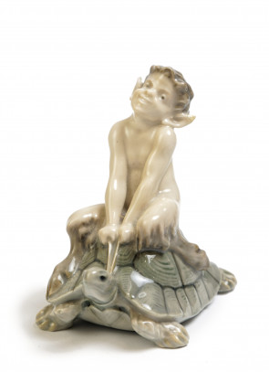 Figurka porcelanowa - Faun