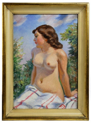 Półakt brunetki